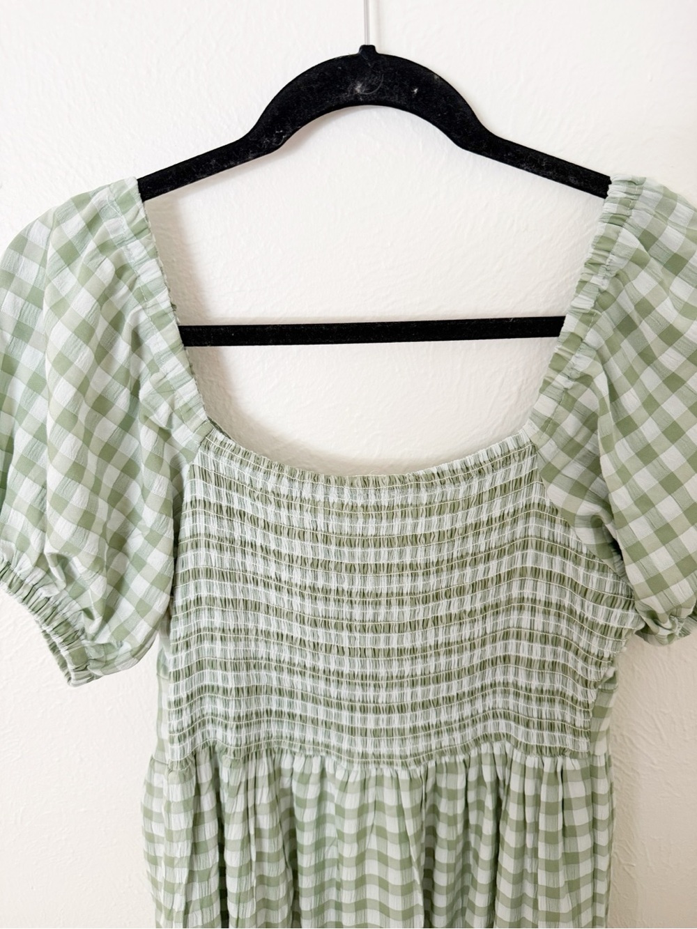 Shop Stevie Gingham Smocked Dress Sz M - Picture 7 of 7